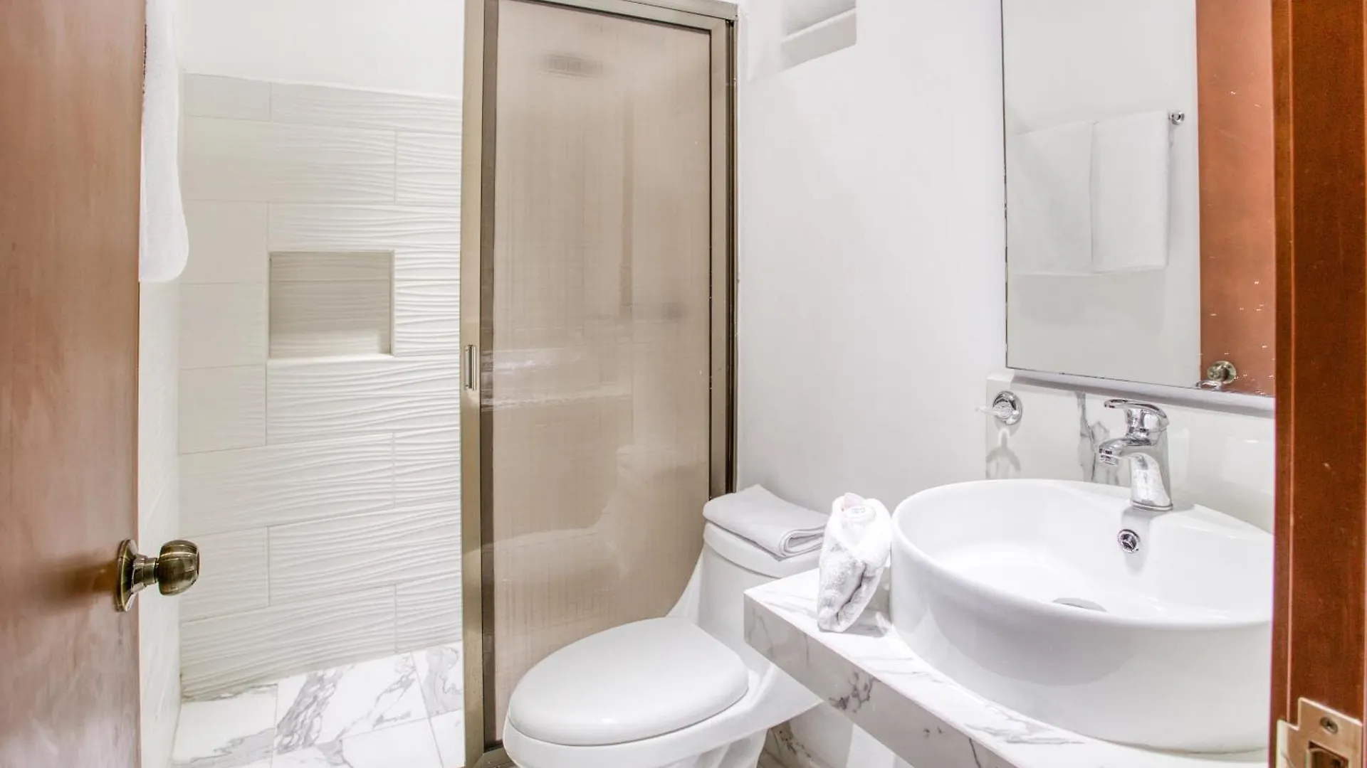 Capital O Hotel Yukon Playa del Carmen Mexiko